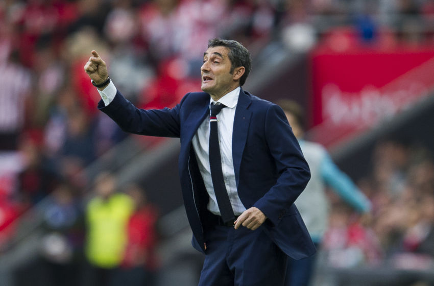 BILBAO, SPAIN - DECEMBER 04: Head coach Ernesto Valverde of Athletic Club reacts during the La Liga match between Athletic Club Bilbao and SD Eibar at San Mames Stadium on December 4, 2016 in Bilbao, Spain. (Photo by Juan Manuel Serrano Arce/Getty Images)