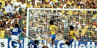Ο Πάολο Ρόσι σκοράρει εναντίον της Βραζιλίας στο Μουντιάλ του 1982